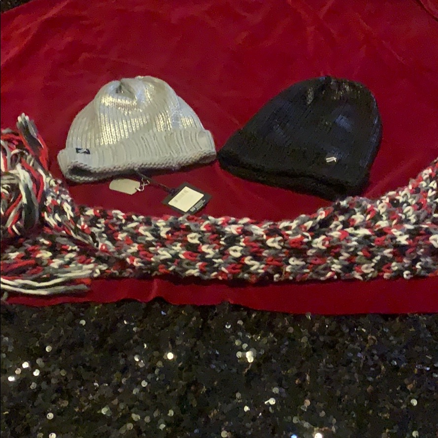 Hat & Scarf Bundle